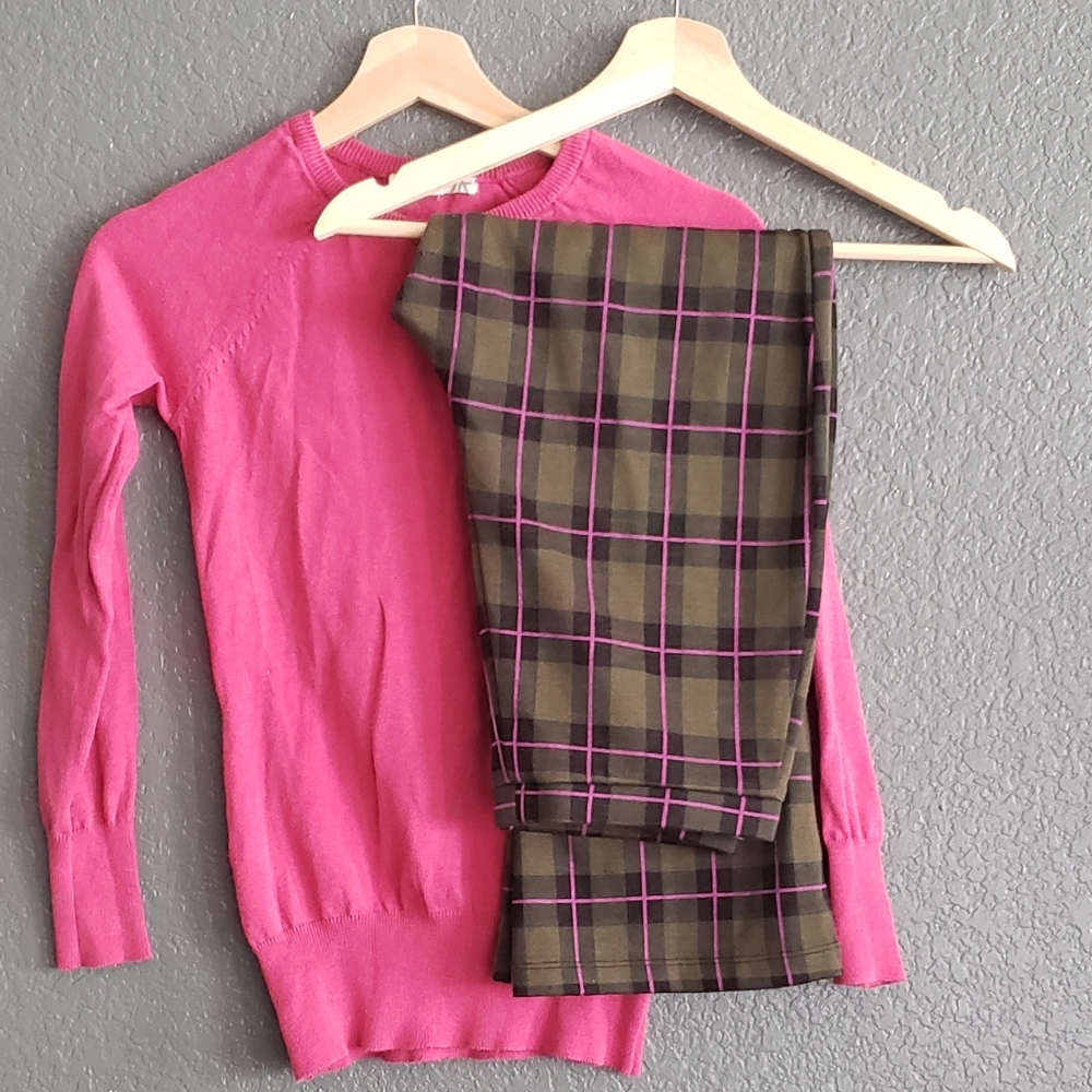 Sweater and capri set size small
